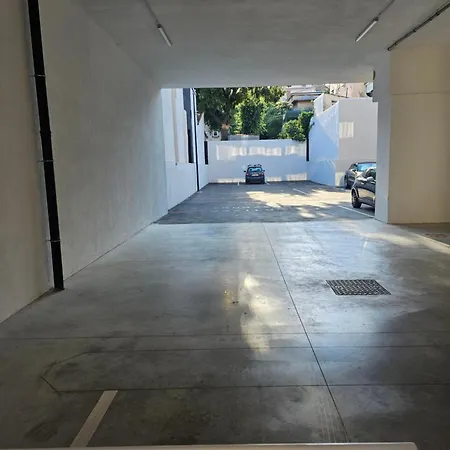 Inna Luxe With Free Parking * Pula