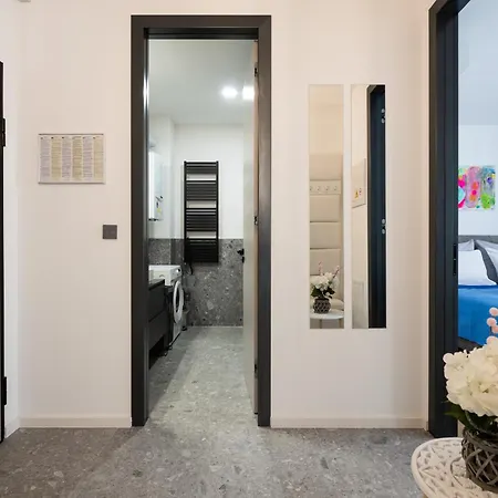 Apartment Inna Luxe With Free Parking