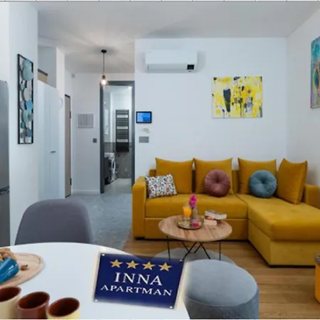 Inna Luxe With Free Parking *