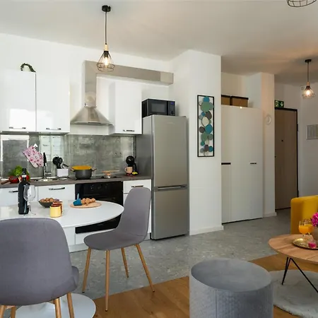 Inna Luxe With Free Parking Appartement Pula